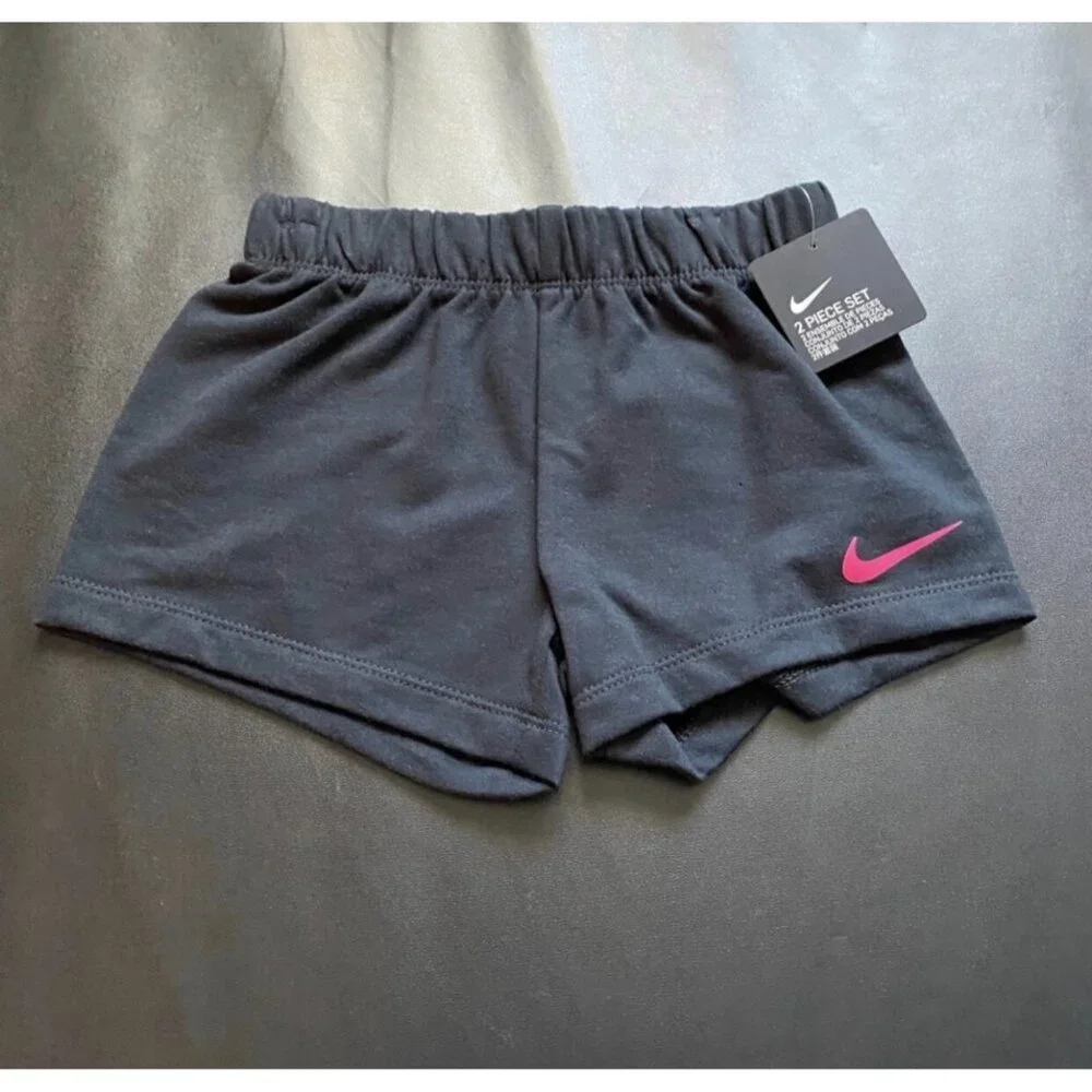 NWT Nike Athletic Set Girls size 4